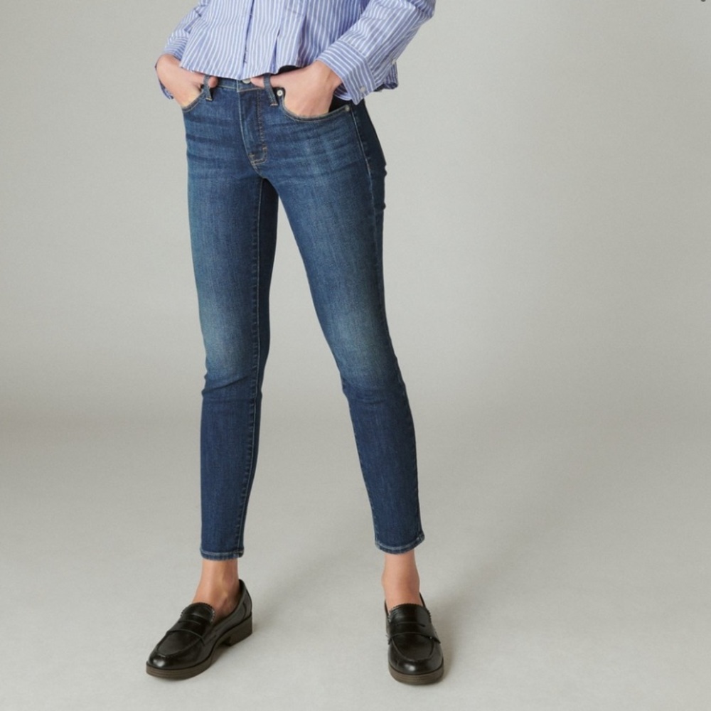 Lucky Brand mid-rise crop Ava jean | sz 27/4